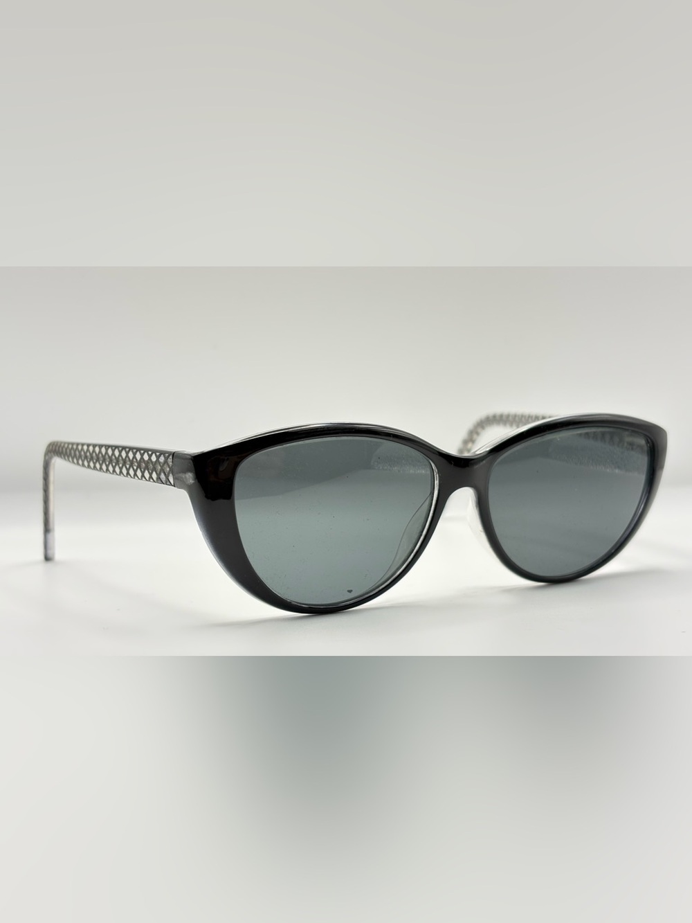 AN201 Black Oval Sunglasses Frames Only